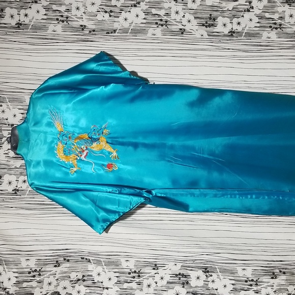 Satin Blue Robe - Picture 6 of 7
